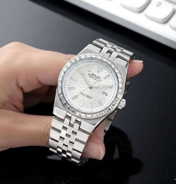 ROLEX OYSTER PERPETUAL LAND DWELLER DIAMOND BAZEL