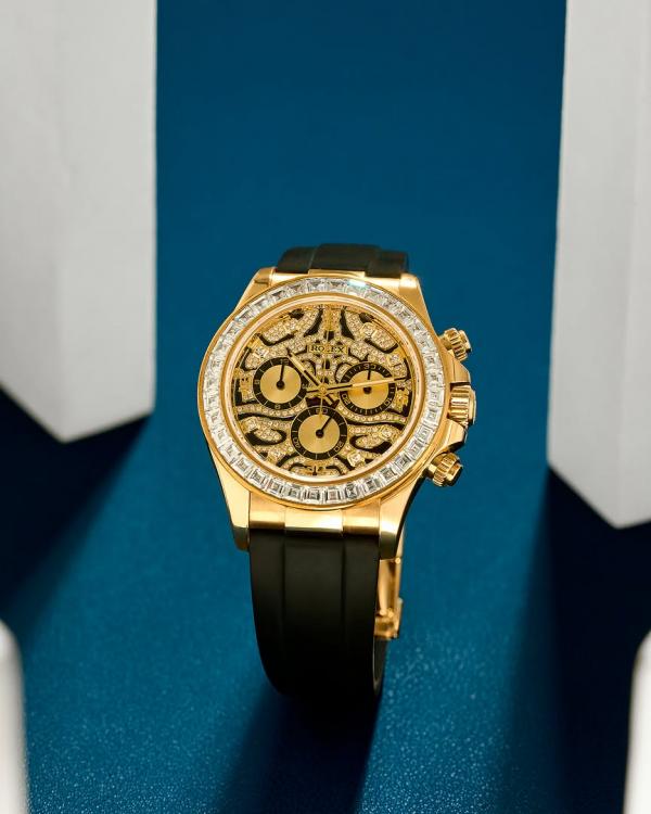 ROLEX EYE OF TIGER GOLD DIAMOND AT200
