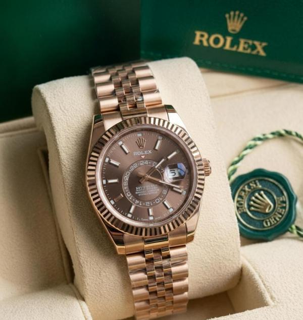 ROLEX OYSTER PERPETUAL SKAY DWELLER
