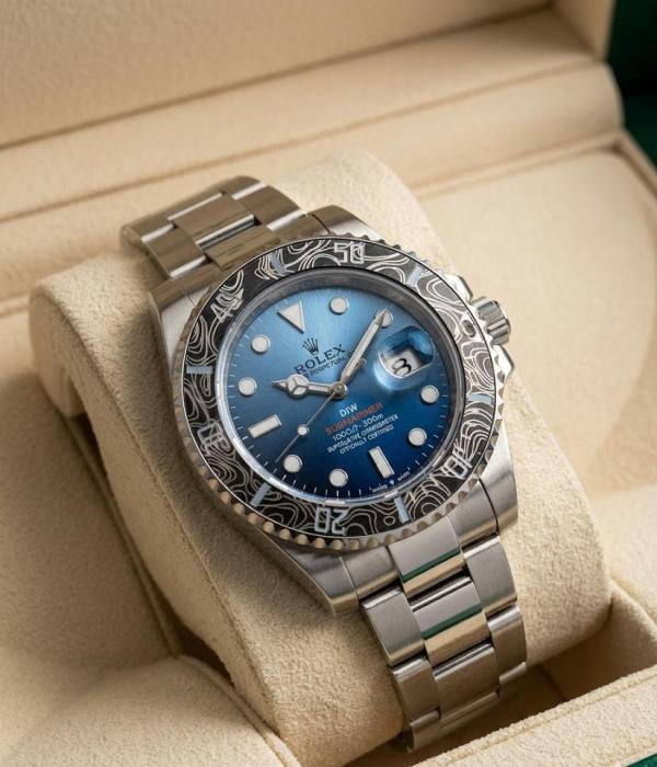 ROLEX OYSTER PERPETUAL SUBMARINE DIW LIMITED ADDITION SILVER-SKYBLUE