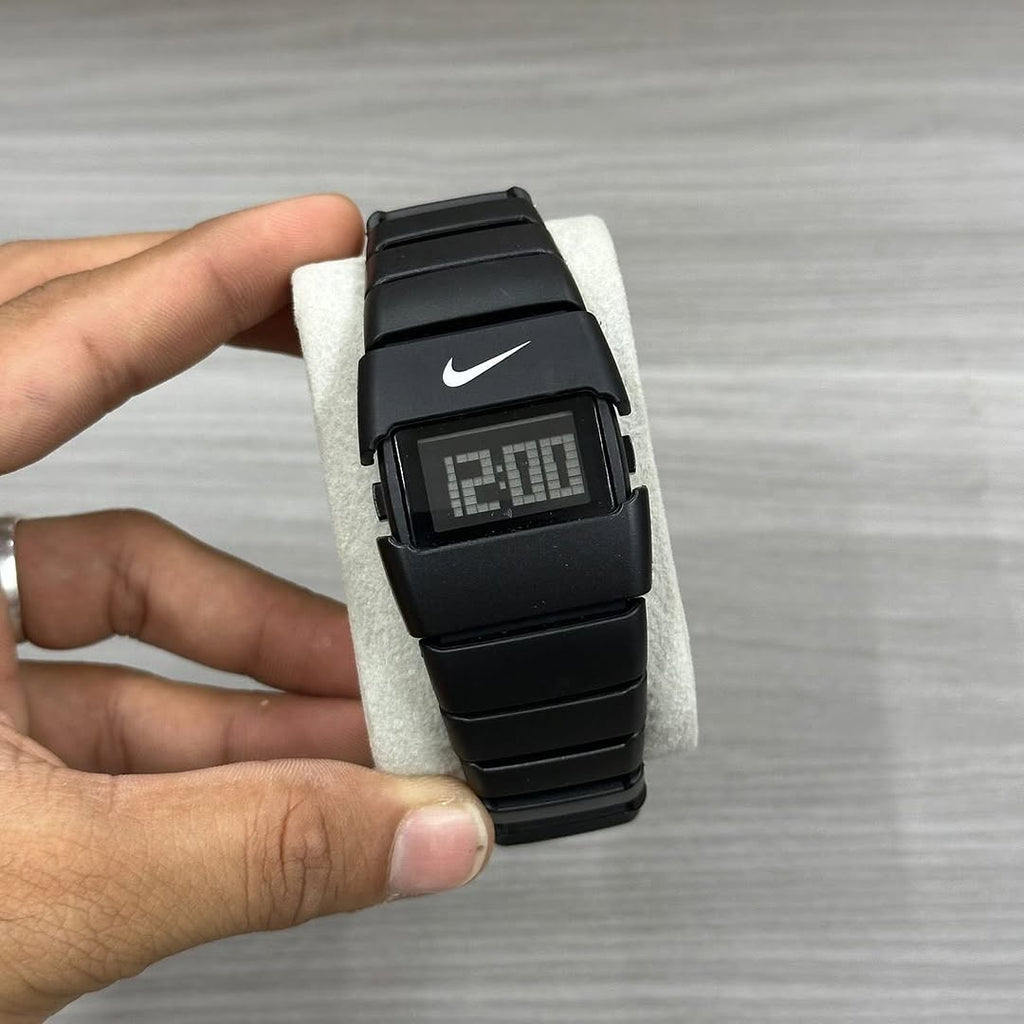 NIKE WATCH DIGITAL BLACK (CARBONATE FIBER)