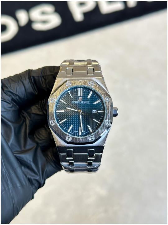 AUDEMARS_PIGUET ROYAL OAK QUARTZ