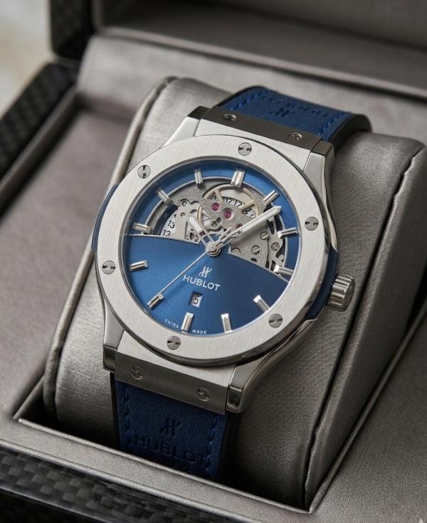 HUBLOT CLASSIC FUSION OR BIG BANG